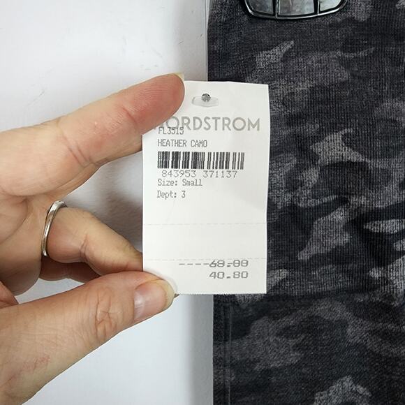 Spanx Look At Me Now Camoflauge Ankle Leggings Size S Black High Rise FL3515 - Picture 9 of 9